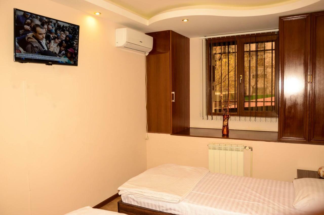 Prime Hotel Tours Erevan Exterior foto