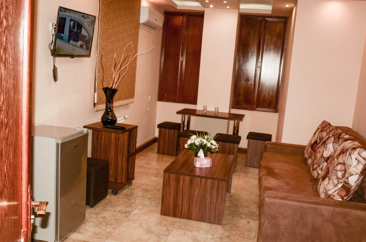 Prime Hotel Tours Erevan Exterior foto